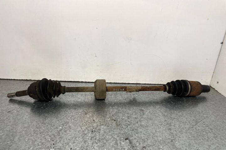 Planetara fata dreapta Dacia Logan prima generatie