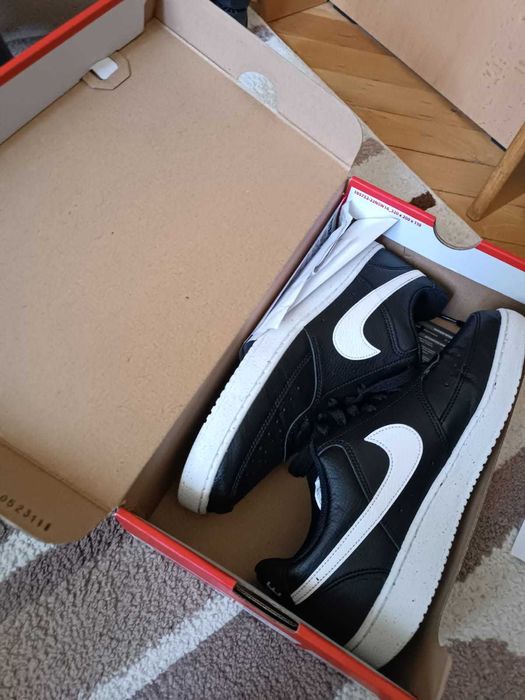 Обувки Nike Court Vision Low