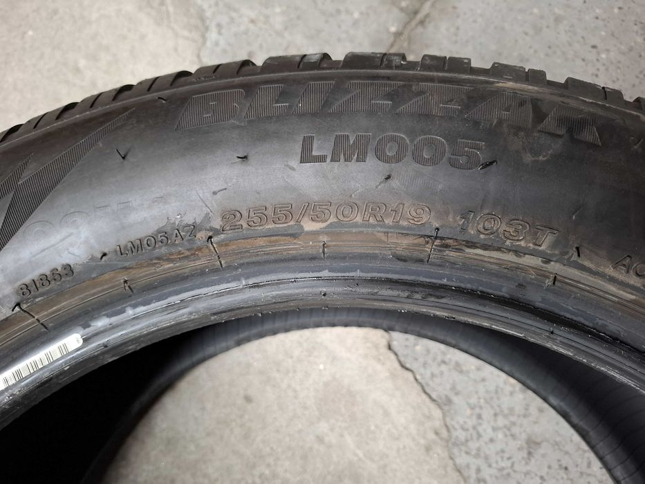 Anvelopa cauciucur iarna Bridgestone Blizzak 255/50 R19  103T