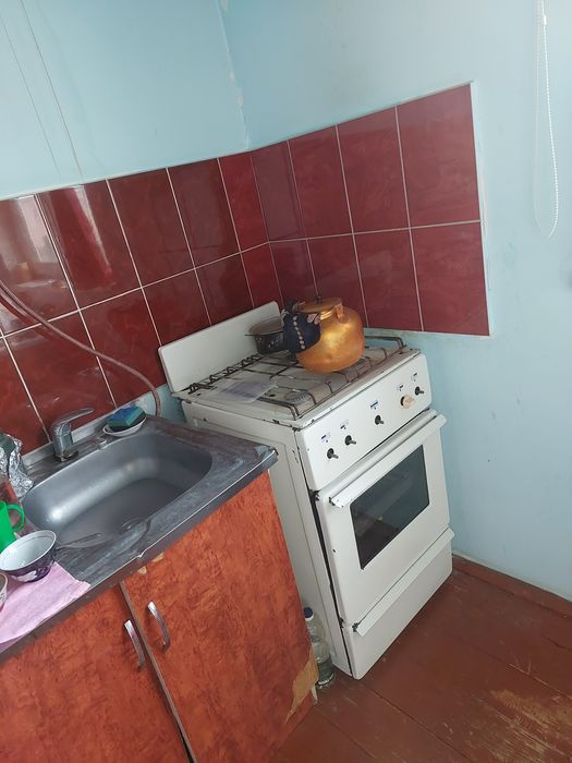 6 дахада 5 қаватда 2хонали квартира сотилади. Манзил"Меҳрибон" атъели