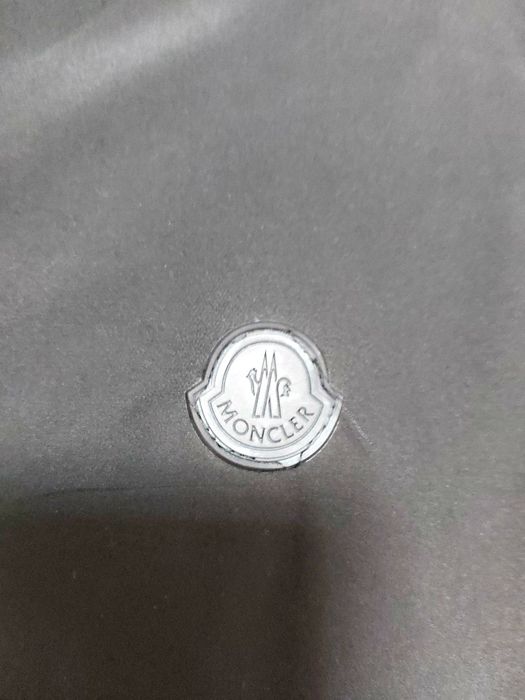 Зимняя удлинённая куртка на девочку