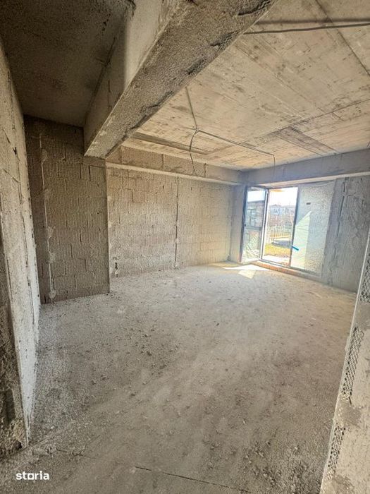 Garsoniera bloc nou, 36 mp utili + balcon, zona Vest