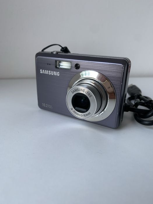 Camera Foto Digitala SAMSUNG ES55 (SL102) 10.2 MegaPixels Sensor CCD 3X Zoom Optic