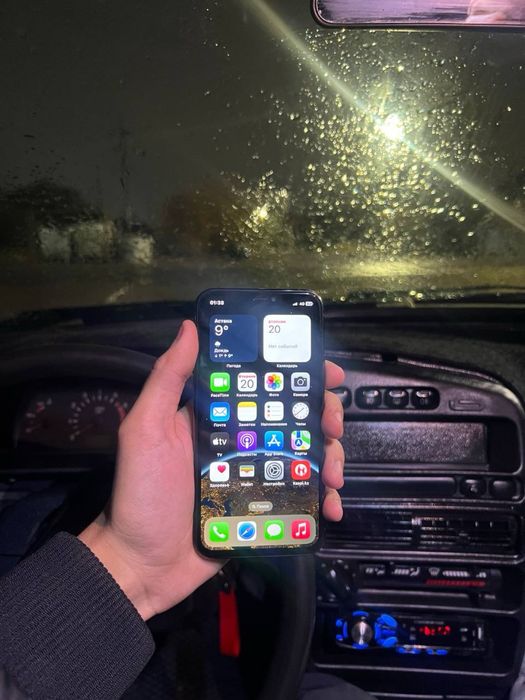 Продам iPhone 11 Pro 64GB