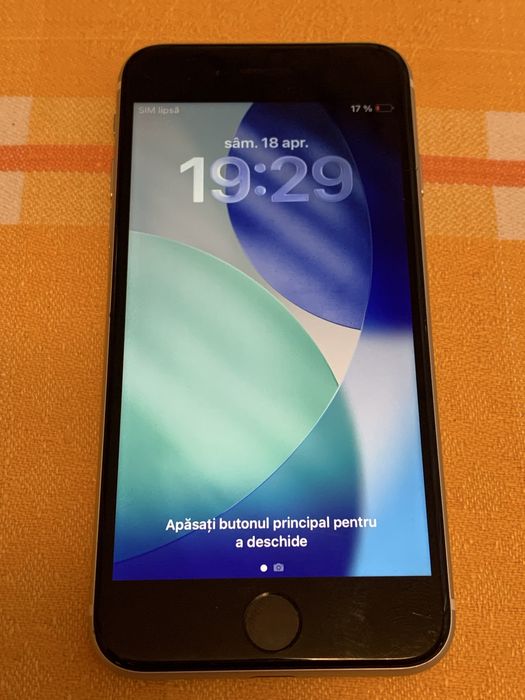 Iphone SE 2020 . Iphon se 2 baterie 86%