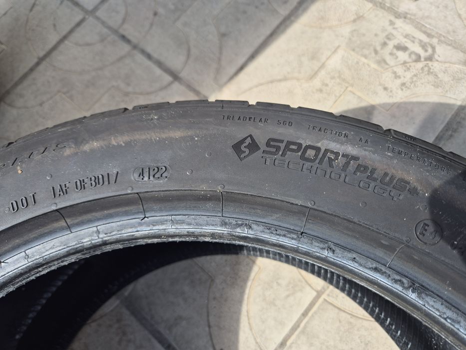 2бр.летни гуми 275/40/19 101Y Continental