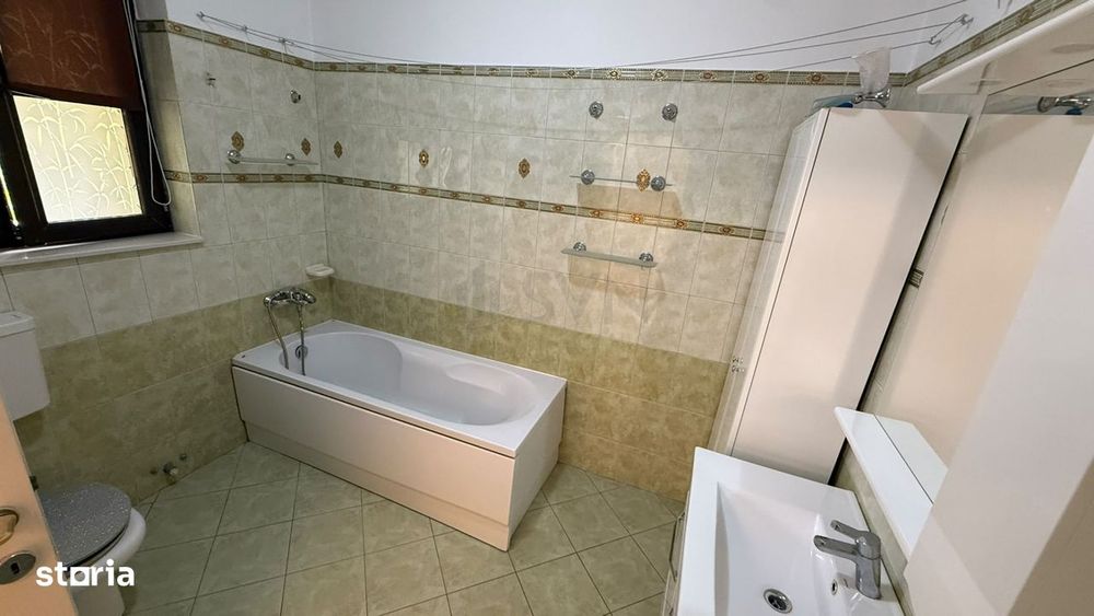 Apartament 4 camere decomandat, terasă, Aviatorilor