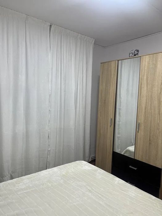 Apartament de închiriat