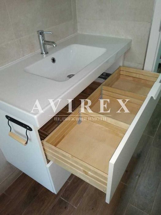 Дава се под наем Едностаен апартамент в Пловдив, Център - 40 кв.м за 229.5 € - Снимка #3