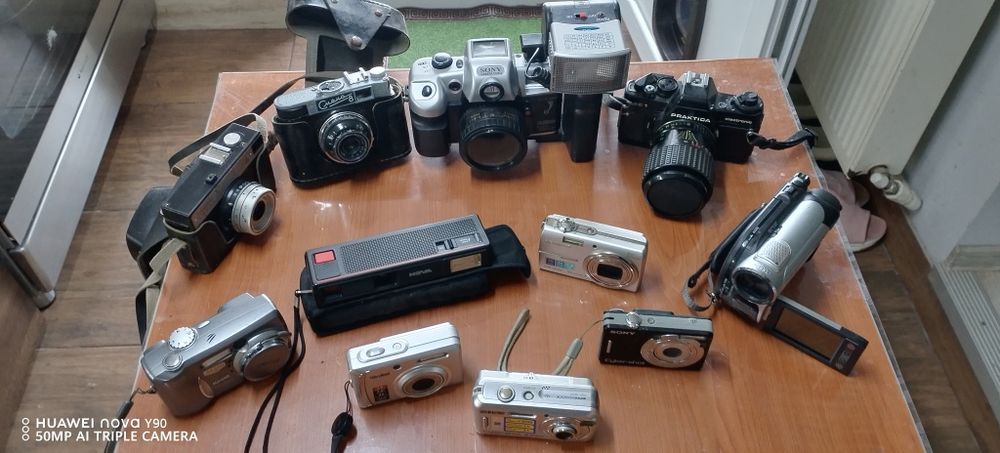 Vind aparate foto