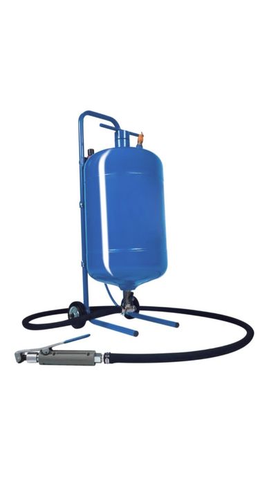 Новый пискоструйный аппарат