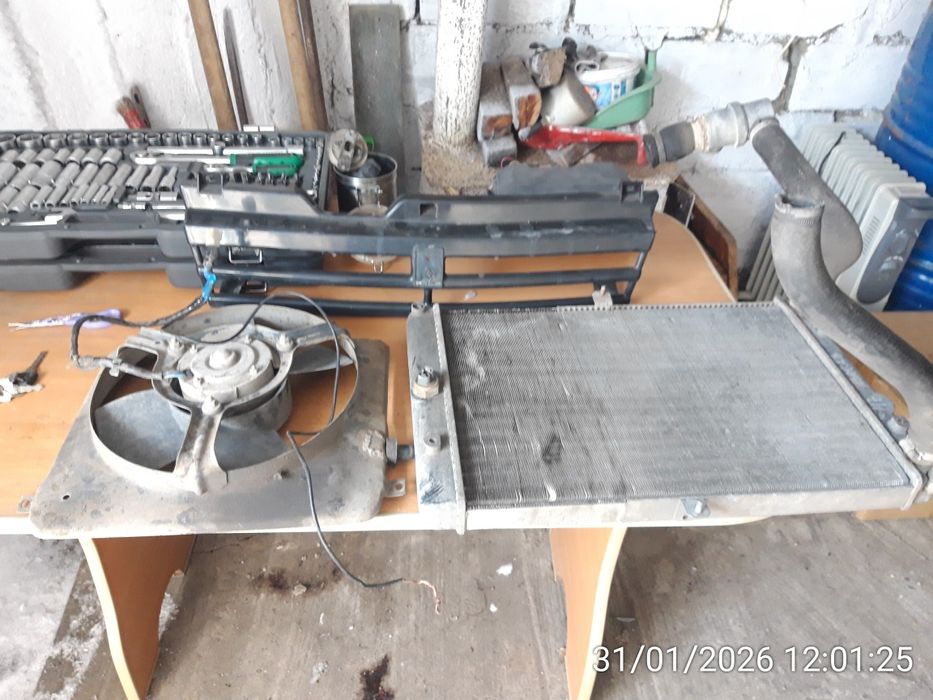 Продам запчасти на ВАЗ 2199