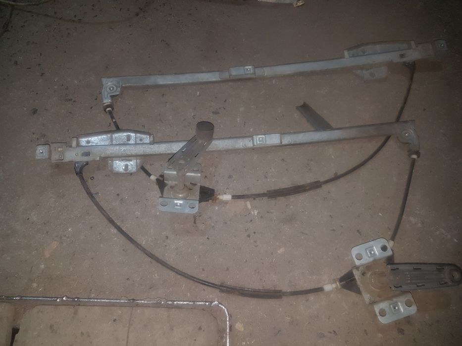 Стекло подъёмник WV T4