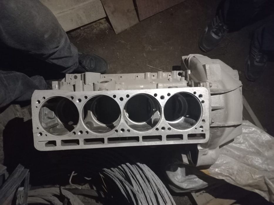 Продам блок на газель уаз