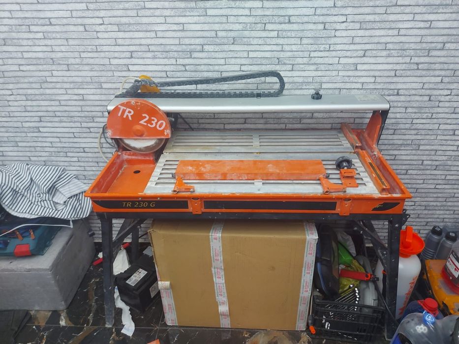 Masina taiat Gresie TR 230 CLIPER