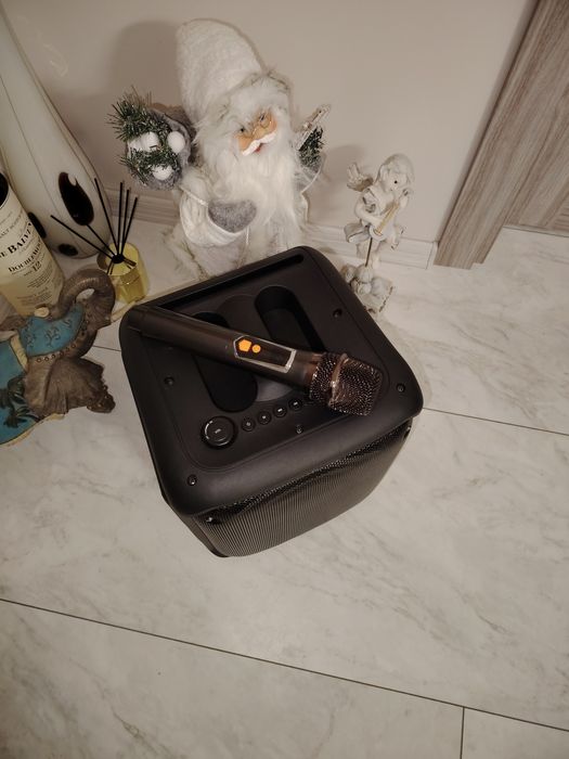 Кариоке колона-нова