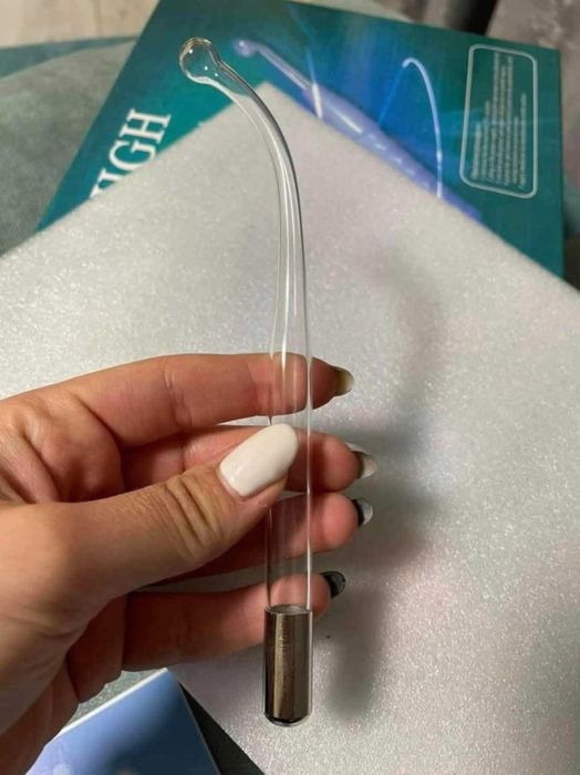 Козметичен уред за лице дарсонвал с антибакт. действие/4 приставки