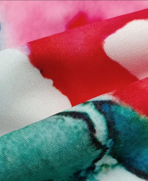 Лятна рокля с красив принт