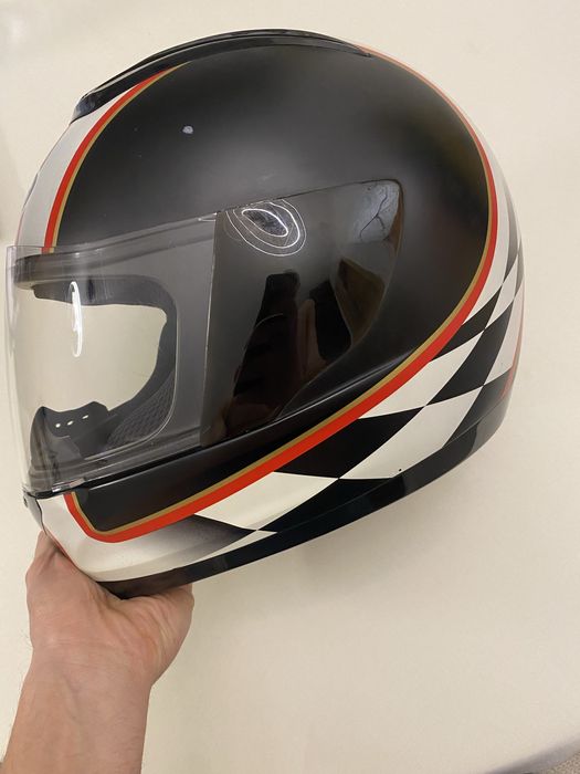 Каска Suomy Размер М