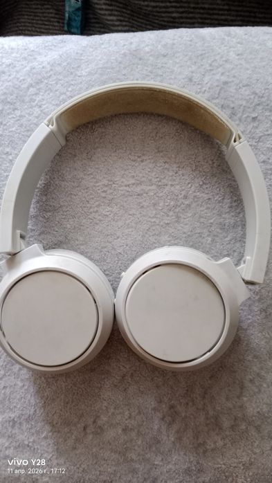 Калонка науошник