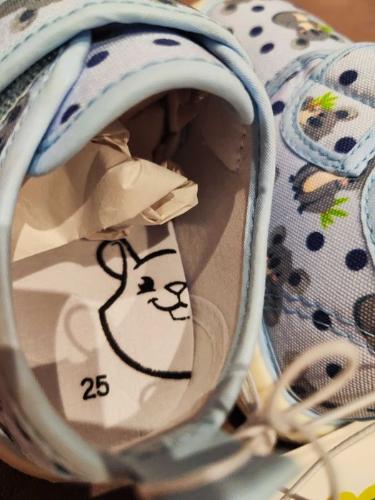 Нови! Пантофи Dedoles 25 номер