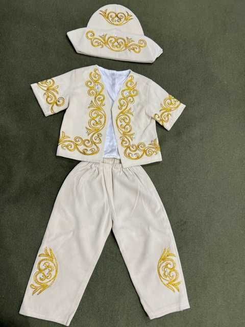 детский национальный костюмчик