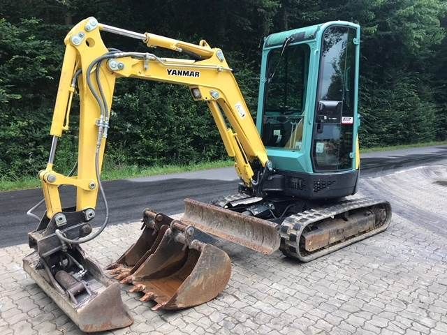 Мини экскаватор ямобур гидромолот крутим сваи