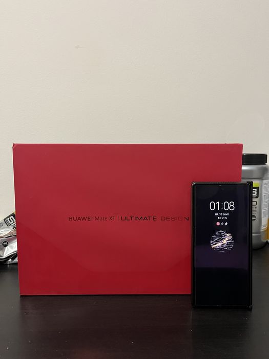 Huawei xt mate ultimate design