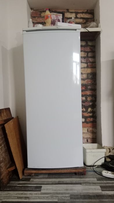 Холодильник сатылады