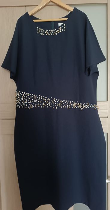 Одежда и обувь (платье, брюки, блузки, кардиган) недорого