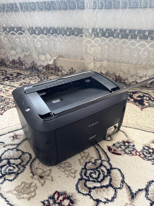 Canon lbp6030 oq-qora lazerniy holati ideal aybi yoq pechatlari tinniq