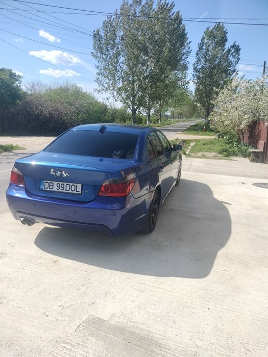 Bmw E60 an 2006 motor 3.0D paketM trapa  hed up display  activ steering interior seria 7 toppp