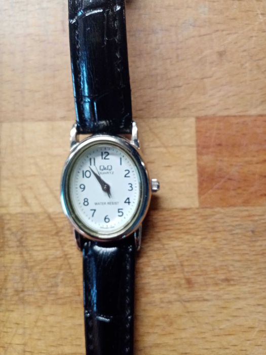 Дамски часовници