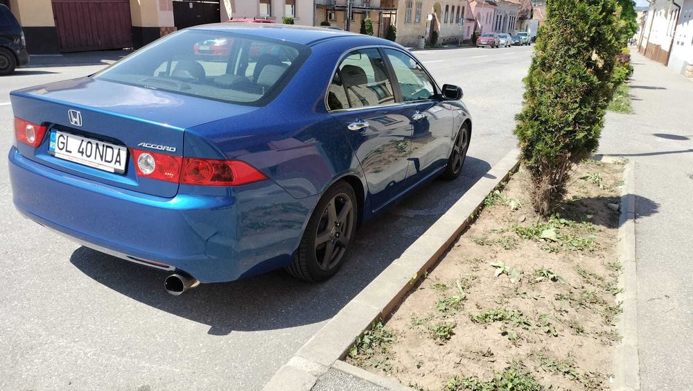 De vanzare Honda accord cl7 k20a6