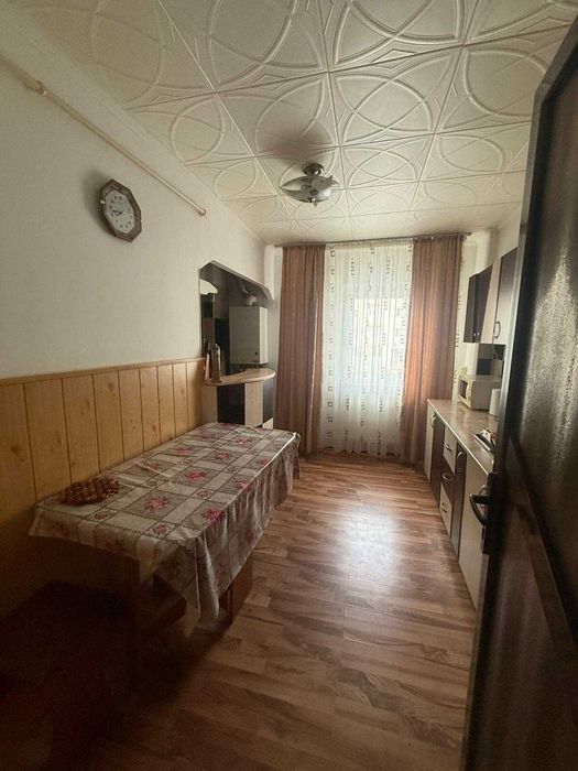ÎNCHIRIEZ Apartament 2 camere ROBEA T-URI