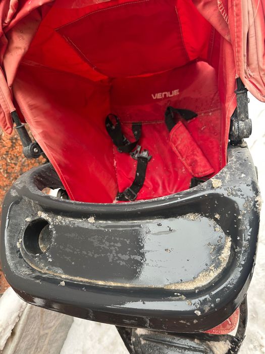 Продается детская коляска в хорошем состоянии,привезена из Турции