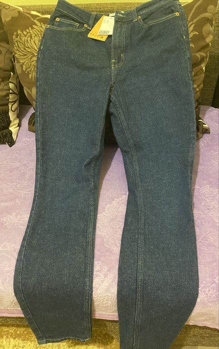 Blugi H&M, noi, marimea 40