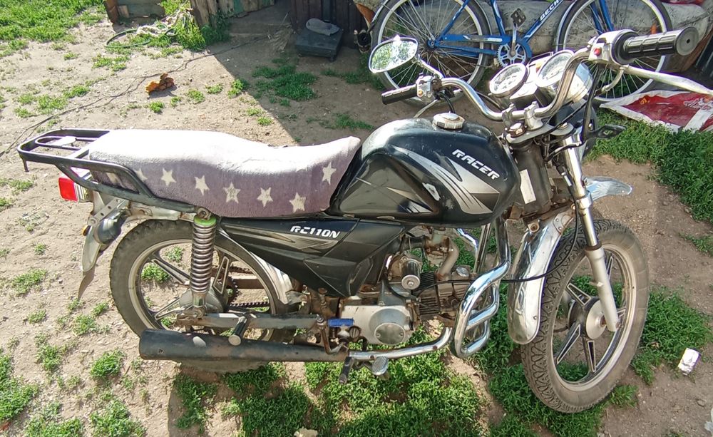 Продам мопед Рейсер 110