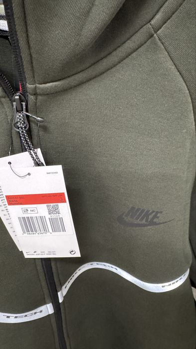 Суитшърт Nike Tech Fleece