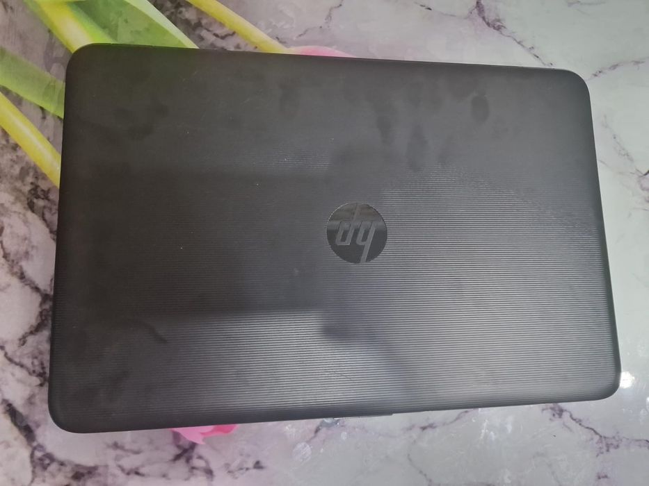 Продам современный офисный ноутбук hp