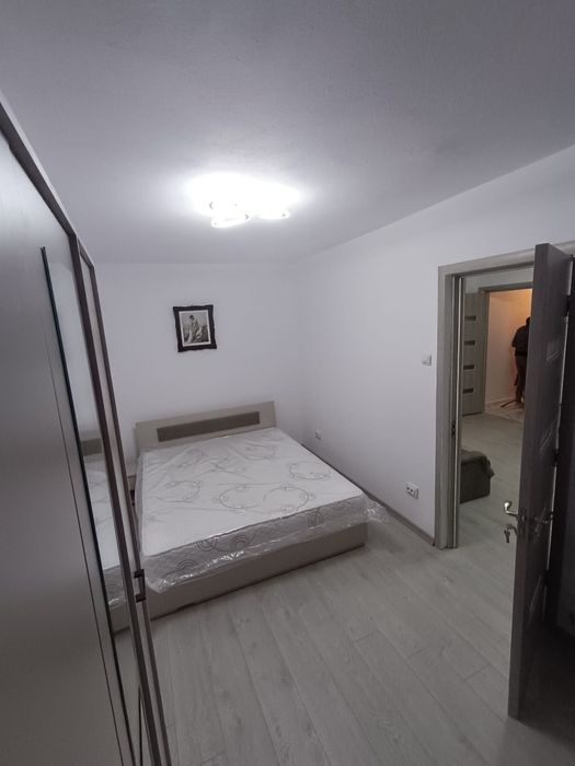 Închiriere apartament 2 camere Vălenii de munte centru