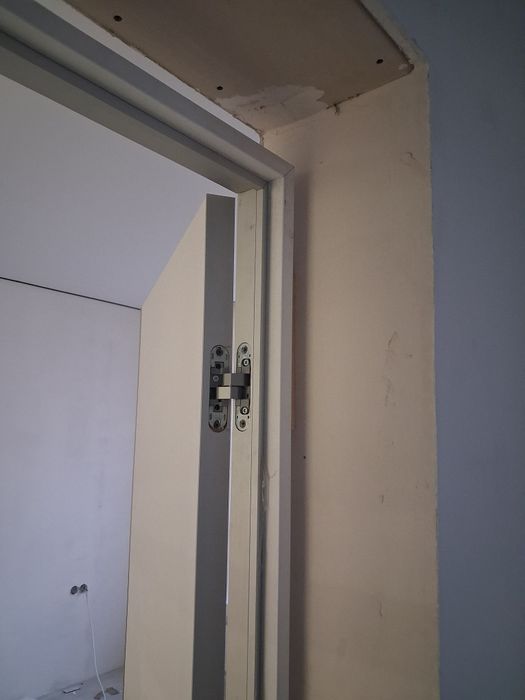 Установка дверей