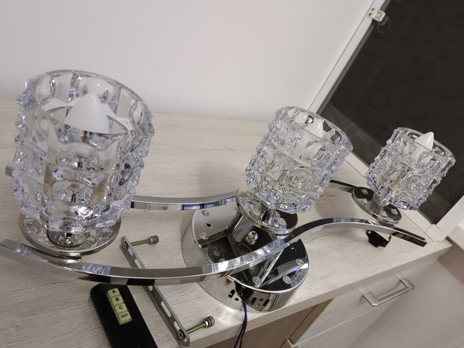 Светильник потолочный