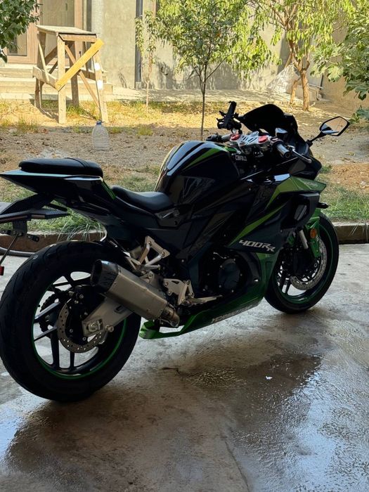 Mototsikl 400 kub srochna