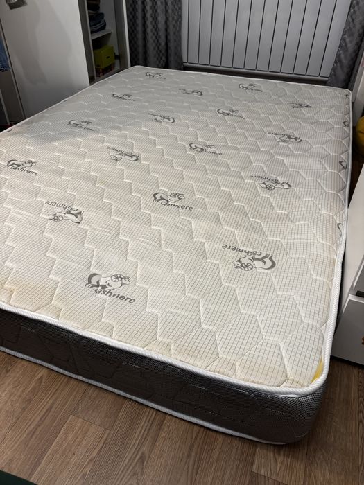 Матрас 140х200 пружинный