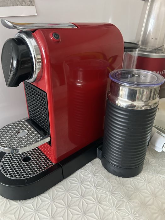 Cafetiera Nespresso