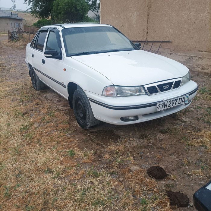 Nexia1 holati yaxshi mator karobkaga ishi yuq