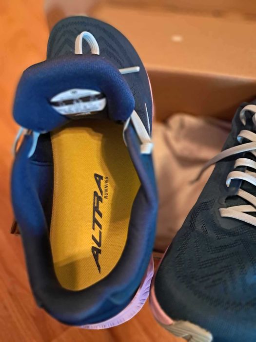 adidas altra rivera