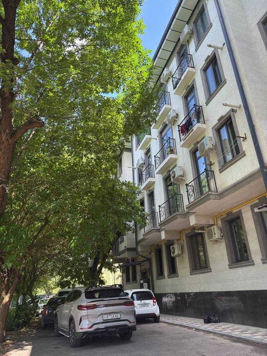 Юнусабад 4 квартал 1в2 комнаты Новостройка