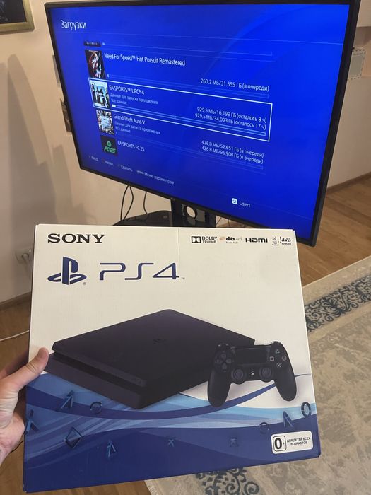 Playstation 4 c играми новый